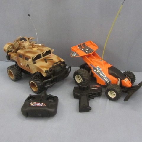 lot 75 image: Remote Control Cars