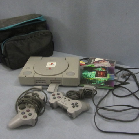 lot 89 image: Playstation