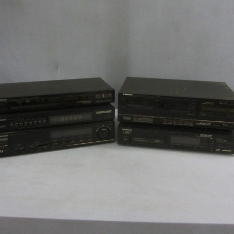 lot 90 image: Pioneer Electronics