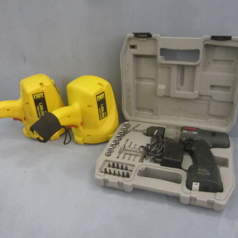 lot 112 image: Ryobi Drill, Lights