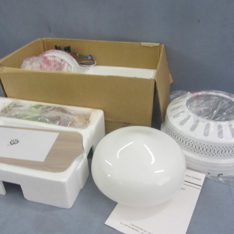 lot 117 image: New Ceiling Fan