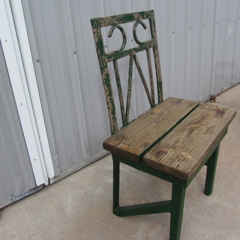 lot 20 image: Homemade Garden Bench
