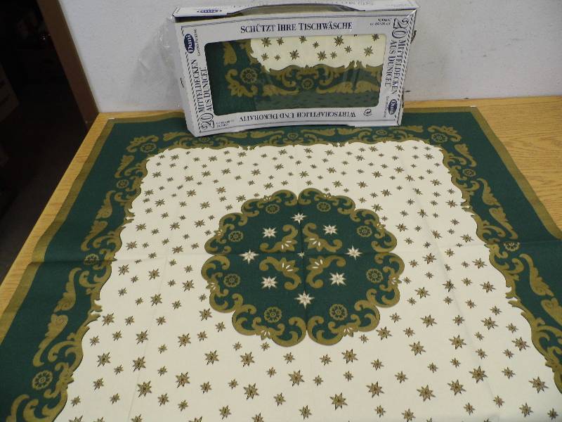 New Paper Tablecloths