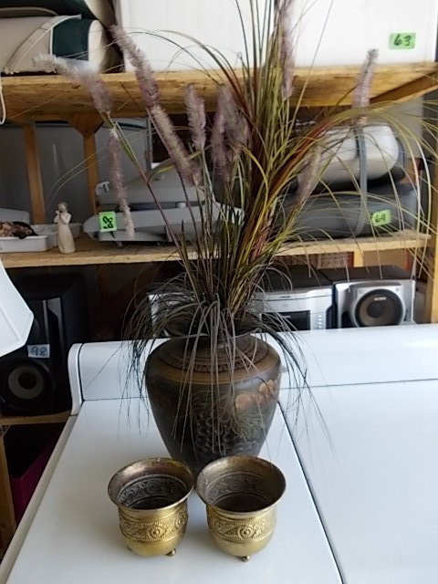 Decorative Pot With Grass, 2-Small Brass Pots