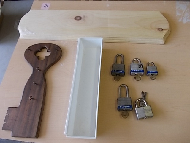 Master Locks With Keys, Key Organizer, New Sign Board