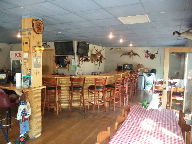 Overview of Big Pine Lodge.  Do not bid on this lot.