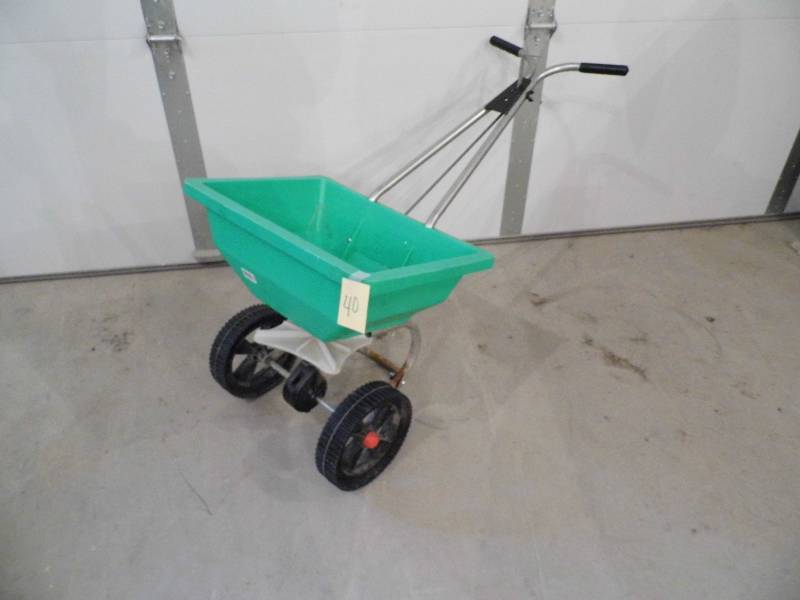 Lawn Spreader