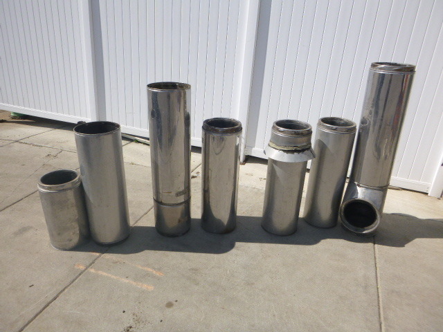 lot 17 image: Stainless Steel Insulated Stove Pipe