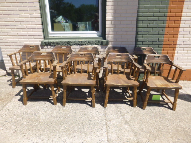 lot 27 image: 9 Dining Chairs