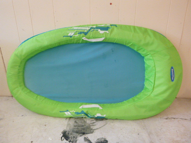 lot 83 image: Youths Floating Device
