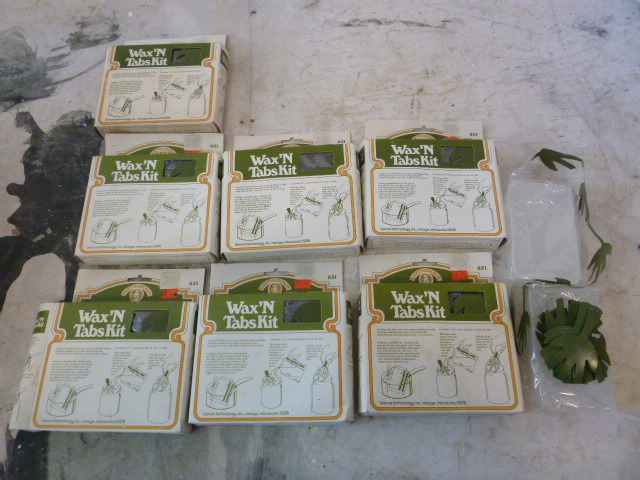lot 93 image: Earth Grown Wax N Tabs Kits