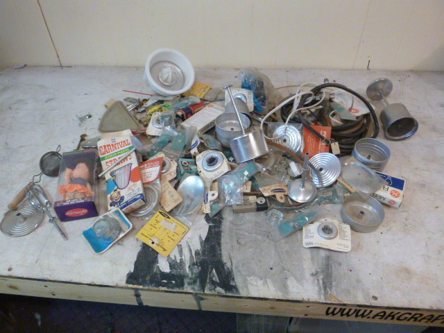 lot 98 image: Miscellaneous Items