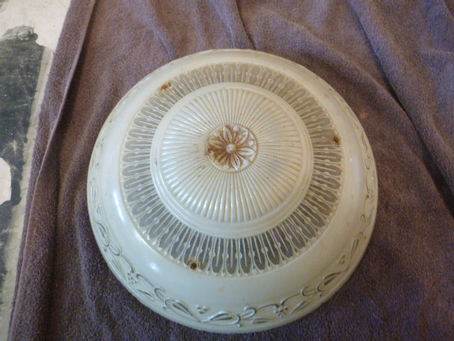 lot 107 image: Ceiling Light