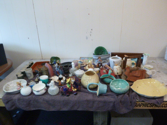 lot 118 image: Miscellaneous Dcor