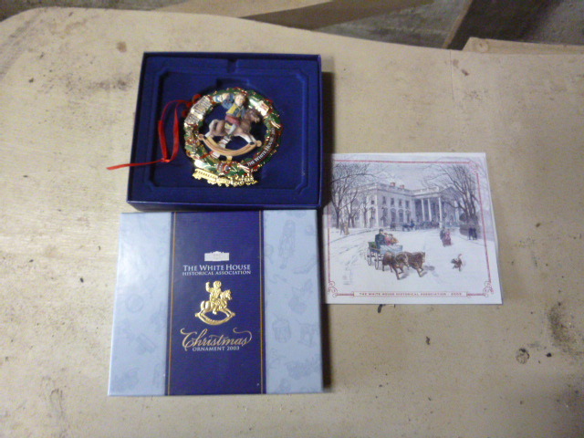 lot 169 image: The White House Christmas Ornament