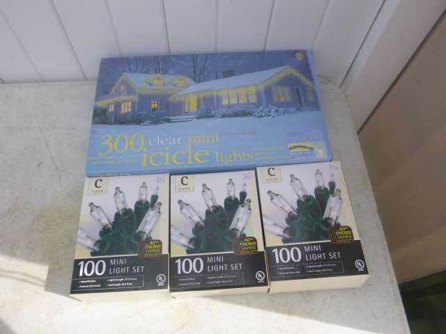 lot 179 image: Lot of New Christmas Lights