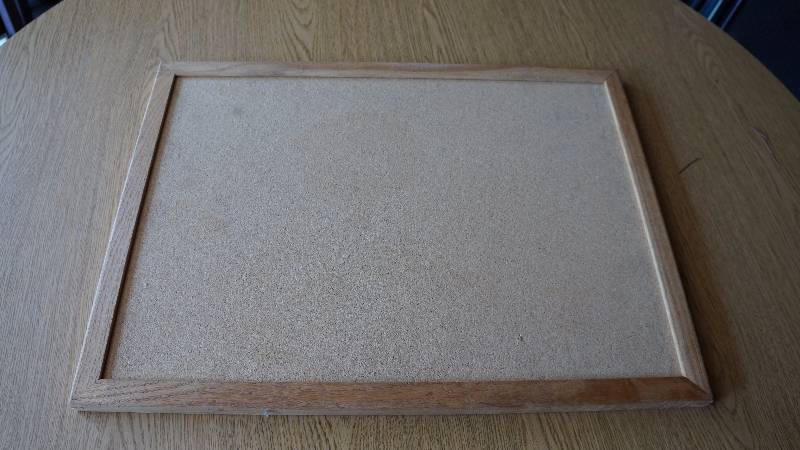 lot 64 image: Bulletin Board