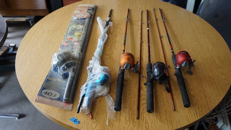 lot 180 image: Fishing Gear, 1 Zebco with Tackle NIP