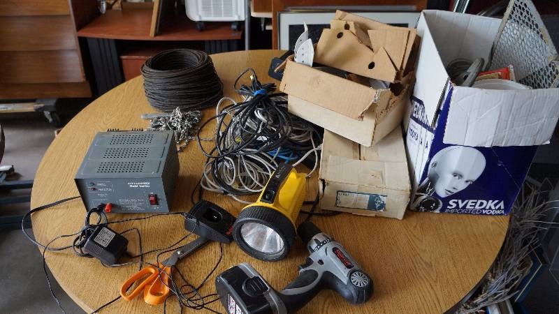lot 181 image: Lot of Misc. Tools, Cables, Hardware, Regulated Power Supply, Etc.