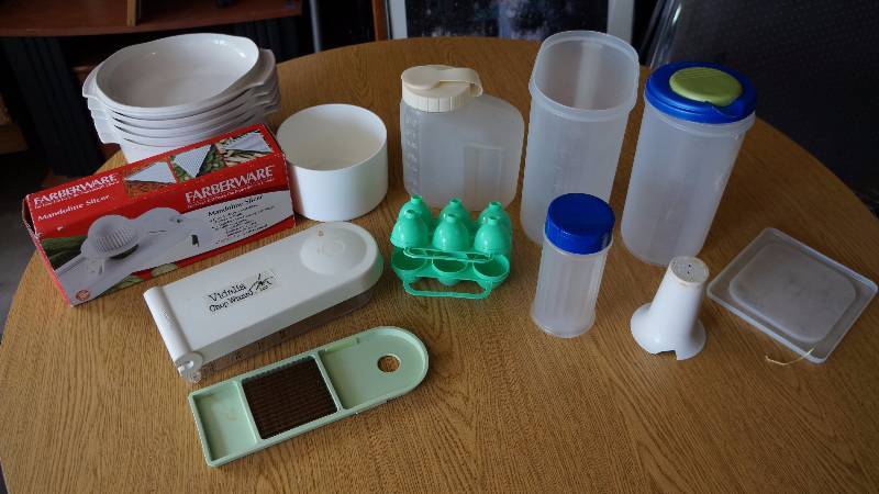 lot 190 image: Lot of Kitchen Items