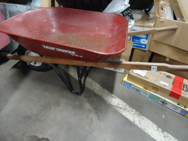 Wheel barrow