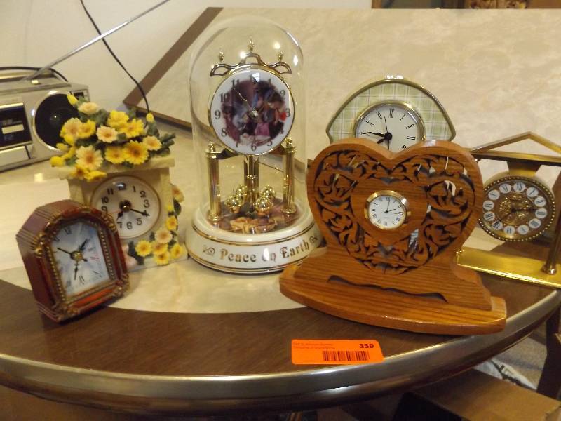 lot 339 image: Clocks