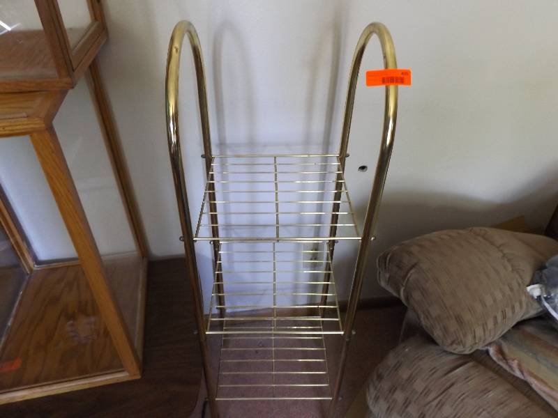 lot 405 image: Metal Stand