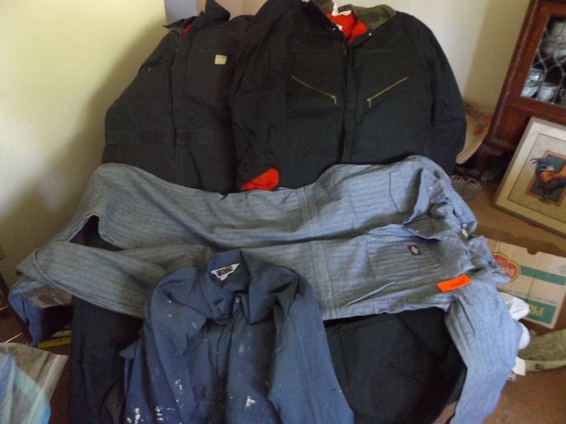 lot 428 image: Coveralls