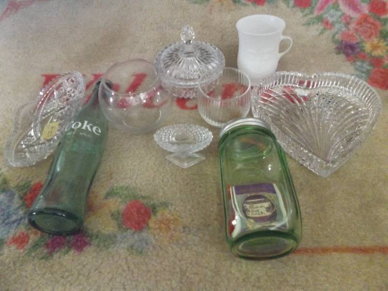 lot 453 image: Glassware