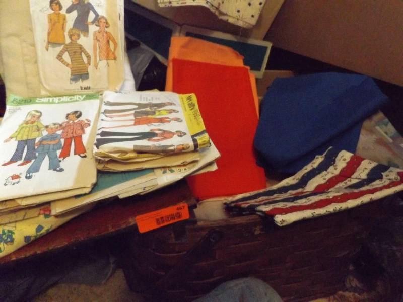 lot 467 image: Patterns and Material