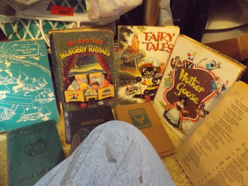 lot 471 image: Vintage Childrens Books