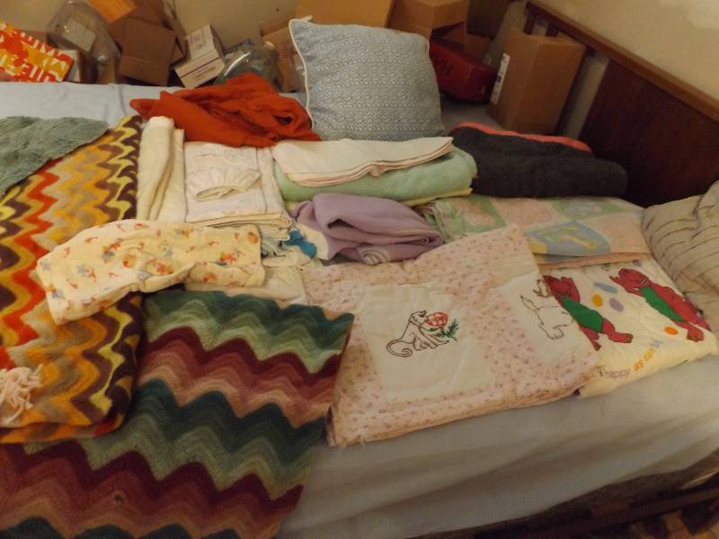 Bedding, Afghan, baby quilt