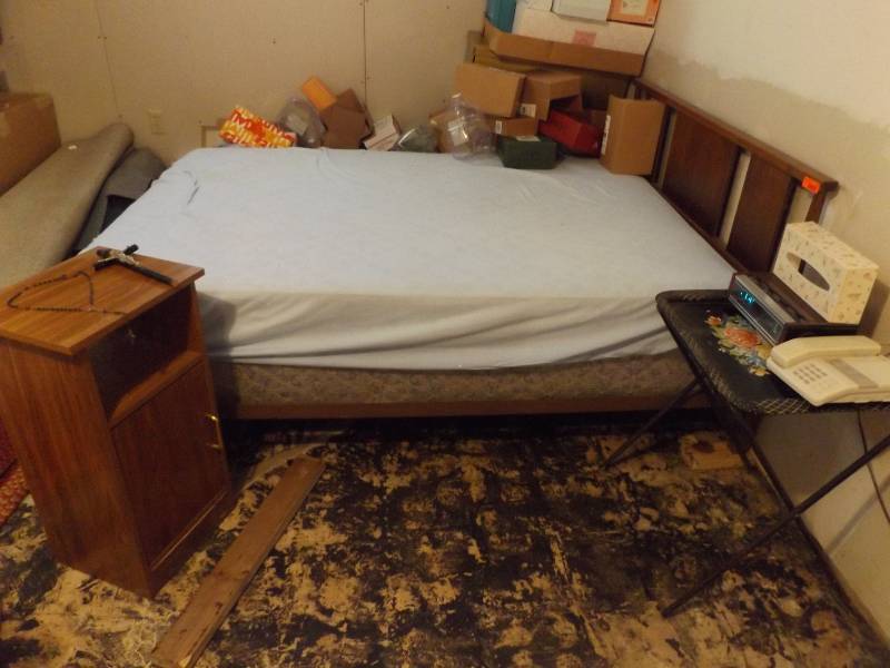 Bed Set, Side Table