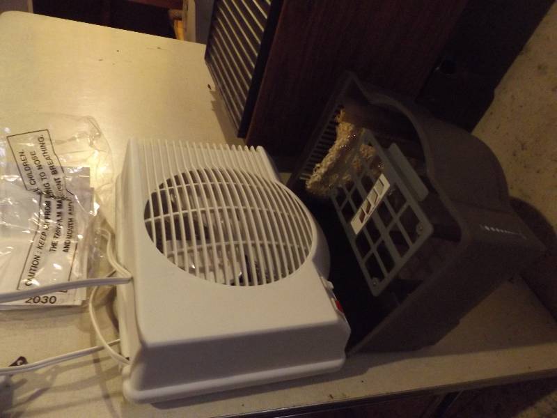 Humidifier and Dehumidifier