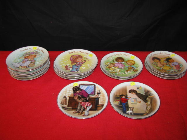Decorative collector plates