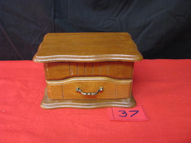 wooden jewelry box and the jewelry inside