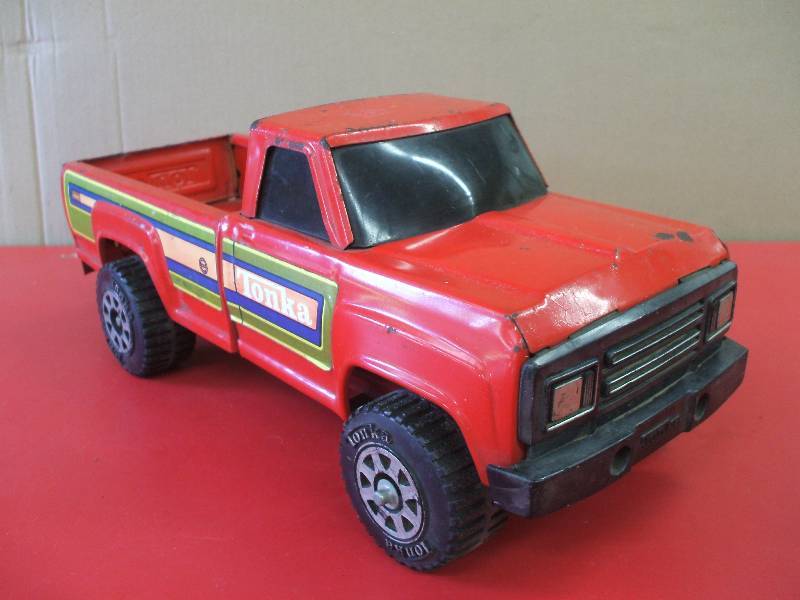 lot 21 image: Pickup Truck