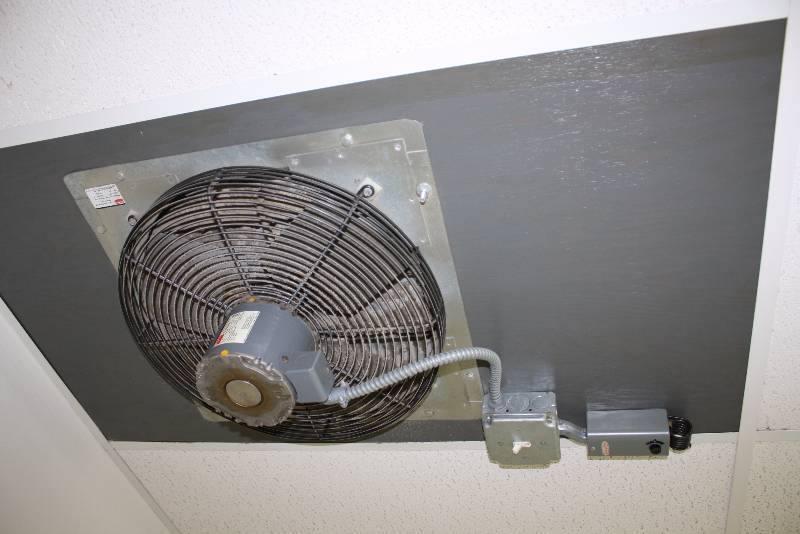 lot 36 image: Lot of (3) Commercial ExhaustIntake Fans Dayton 16 Shutter Mounted Model 2C713B Ceiling Mounted Requires Tools For Removal Rooms 8, 10, 11.