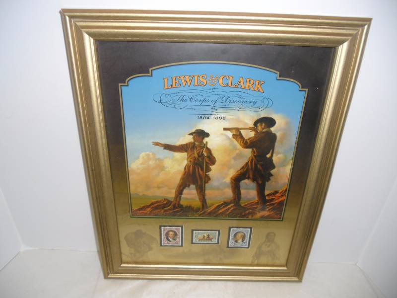 lot 7 image: Stamps Collectors  100s of Postage Stamps  Album, First Day Covers & Loose
