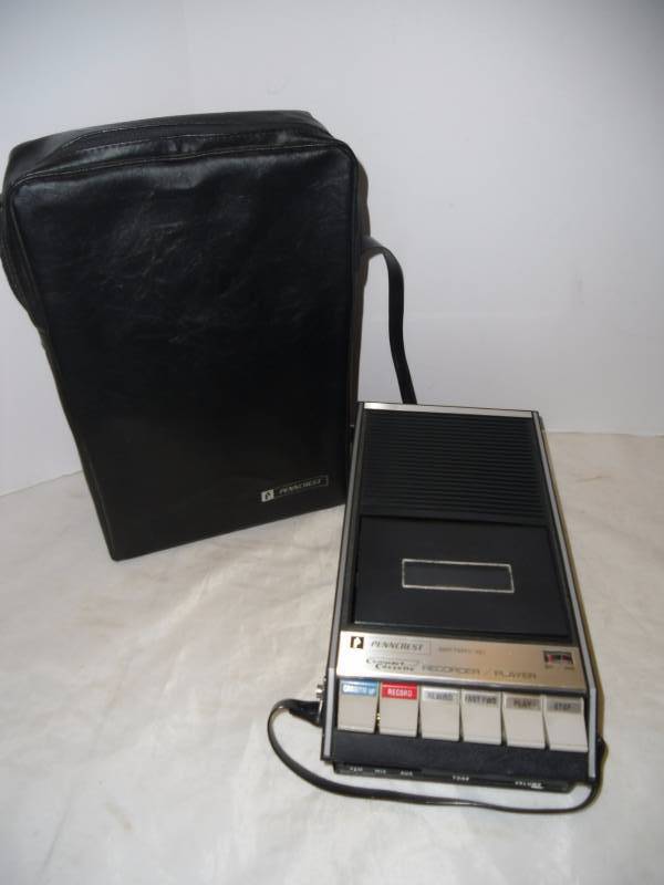 lot 19 image: Vintage Electronics - Magnovox AMFM Radio, Cassette Player, Sony Walkman, Cameras