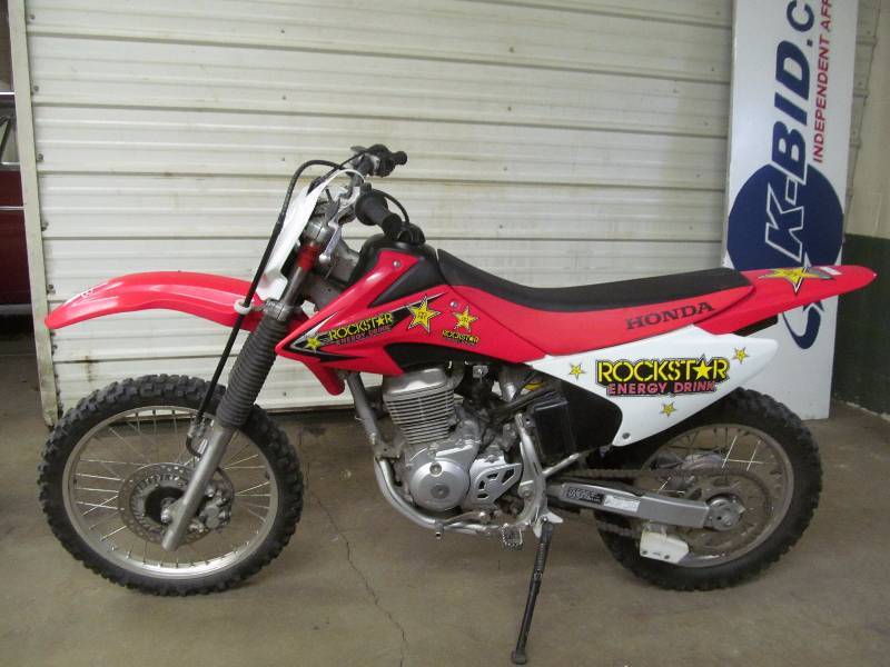 lot 3 image: Honda Motorcycle