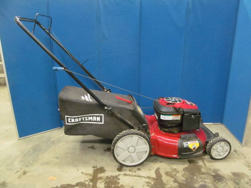 lot 4 image: Mower