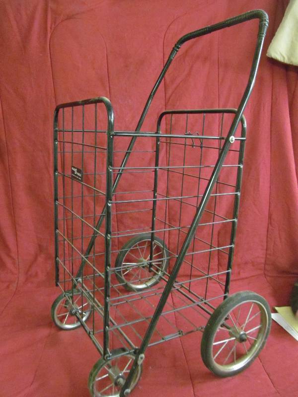 lot 45 image: Shopping Cart