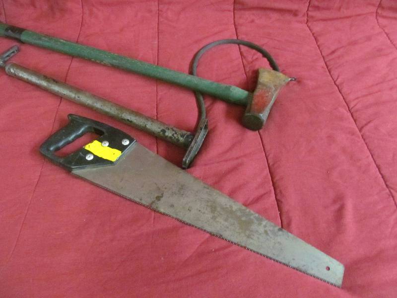lot 47 image: Tools