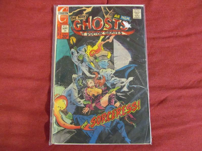 lot 61 image: Comics