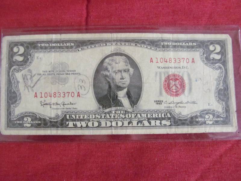 lot 76 image: US Currency