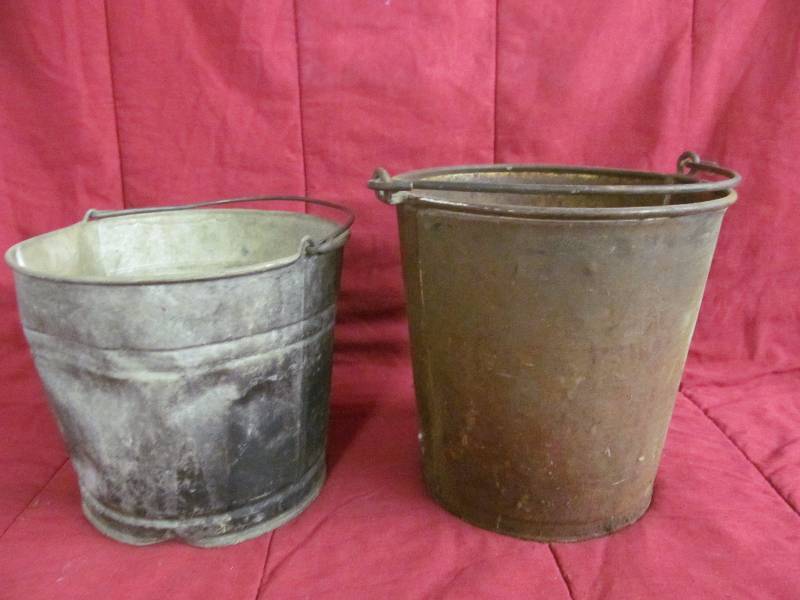 lot 87 image: Vintage Buckets