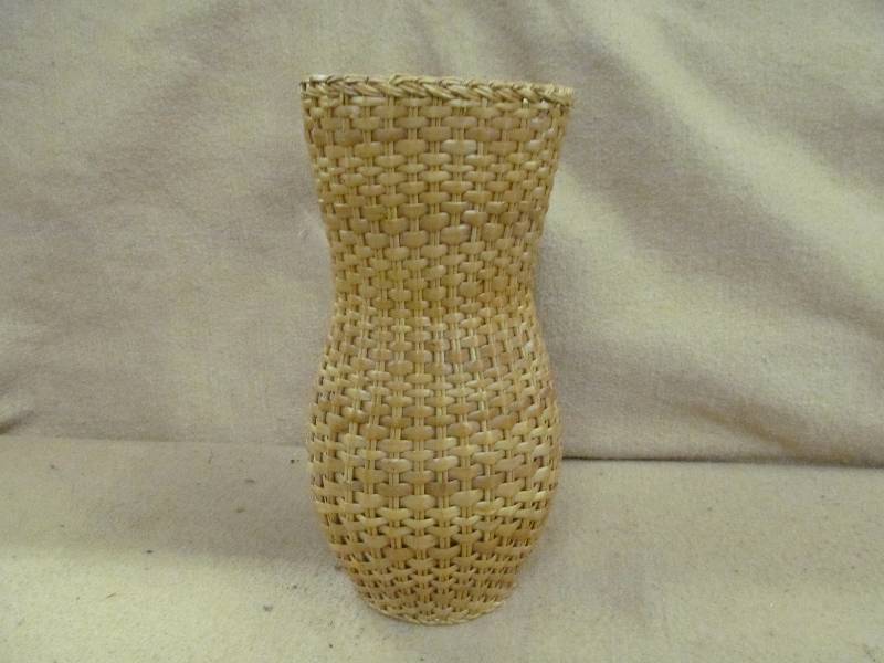lot 152 image: Vase