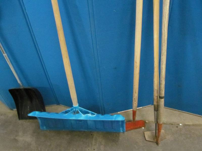 lot 168 image: Tools