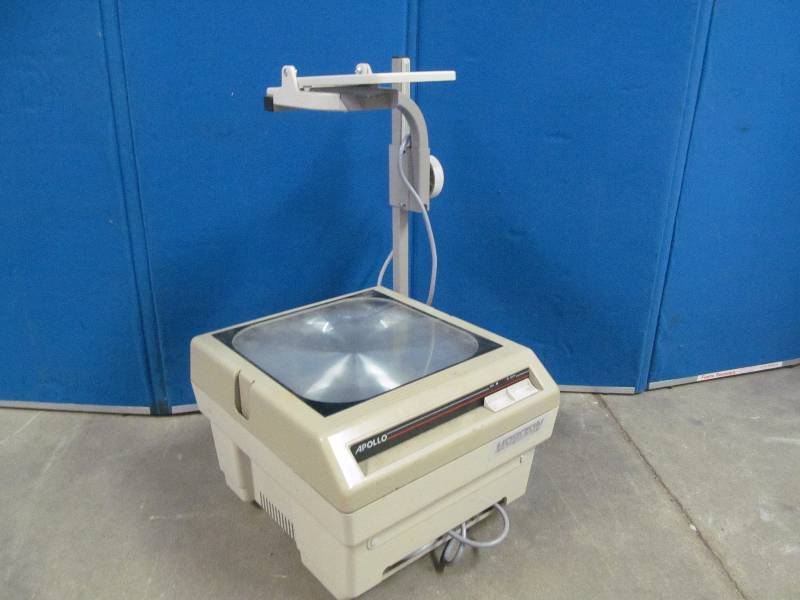 lot 206 image: Projector